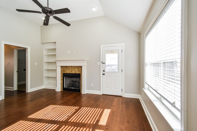 Photo - 3080 Magnolia Dr