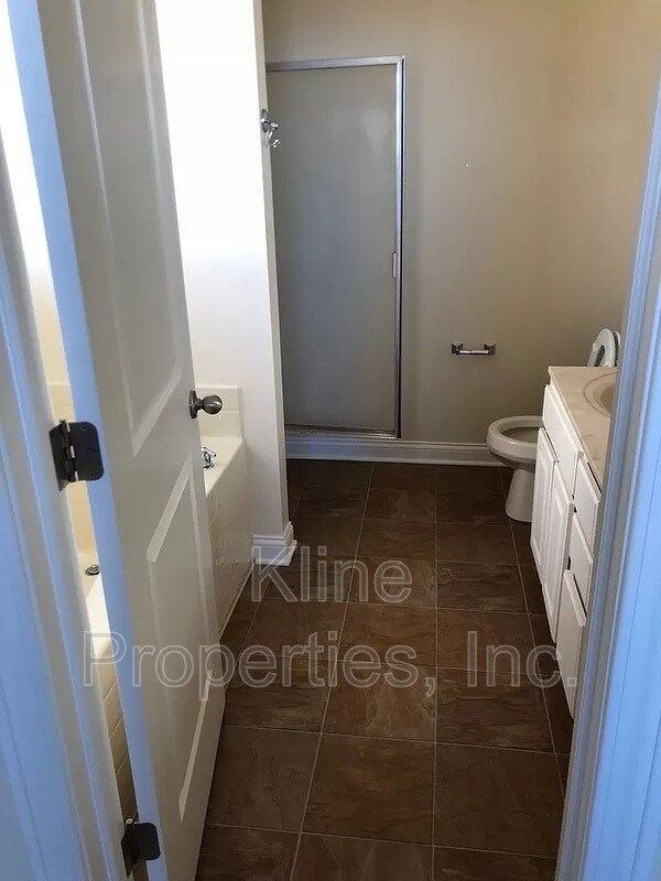 Photo - 4272 Amesbury Pl