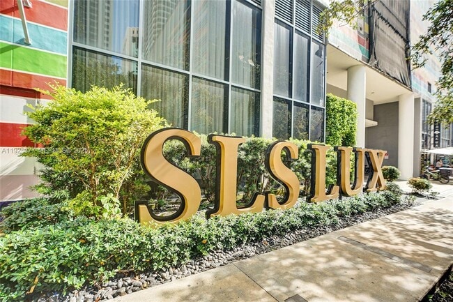 Building Photo - 801 S Miami Ave Unit 2405