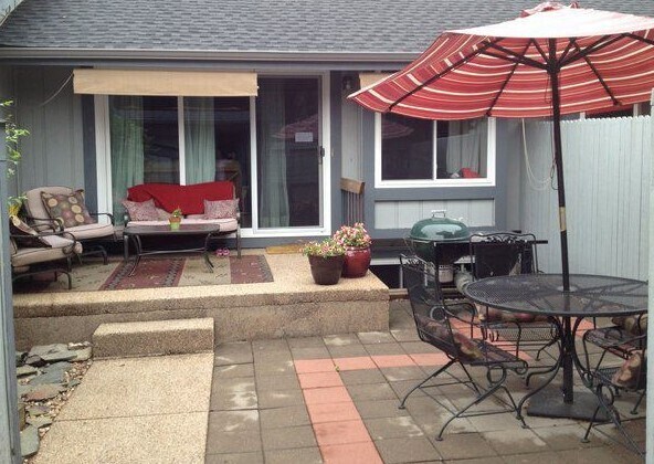 Entrance - 3050 W Stuart St Condo Unit 10