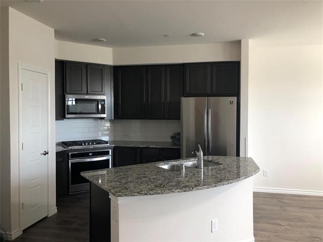 Photo - 2462 Klamath Dr