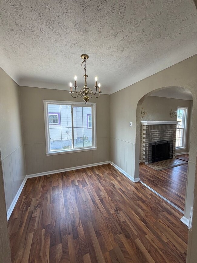 Photo - Lovely 3 Bedroom Downtown Holland