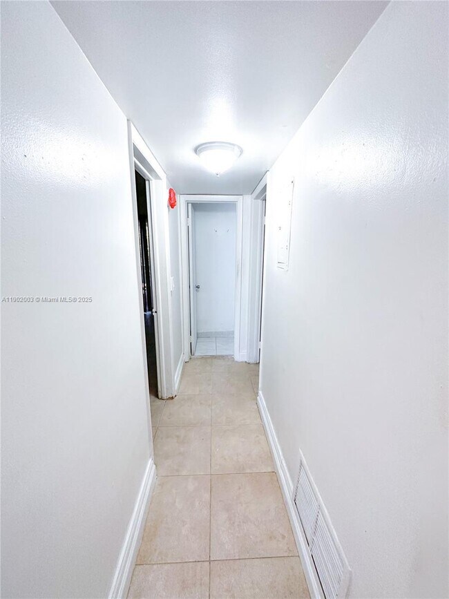 Photo - 12275 NE 19th Ave Unit 6