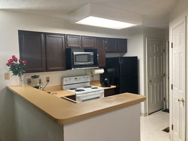 Photo - 2 Bedroom Condo with Attached Garage in Gu...
