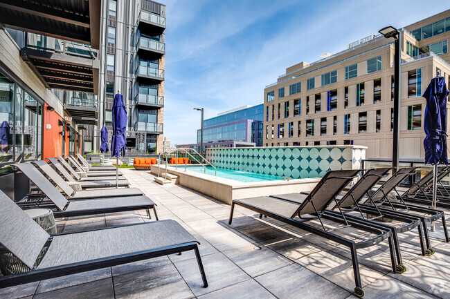 Outdoor Pool | The Bohen | Luxury Apartments for Rent Minneapolis - The Bohen Rental