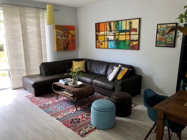 Photo - 2233 Ensenada Terrace