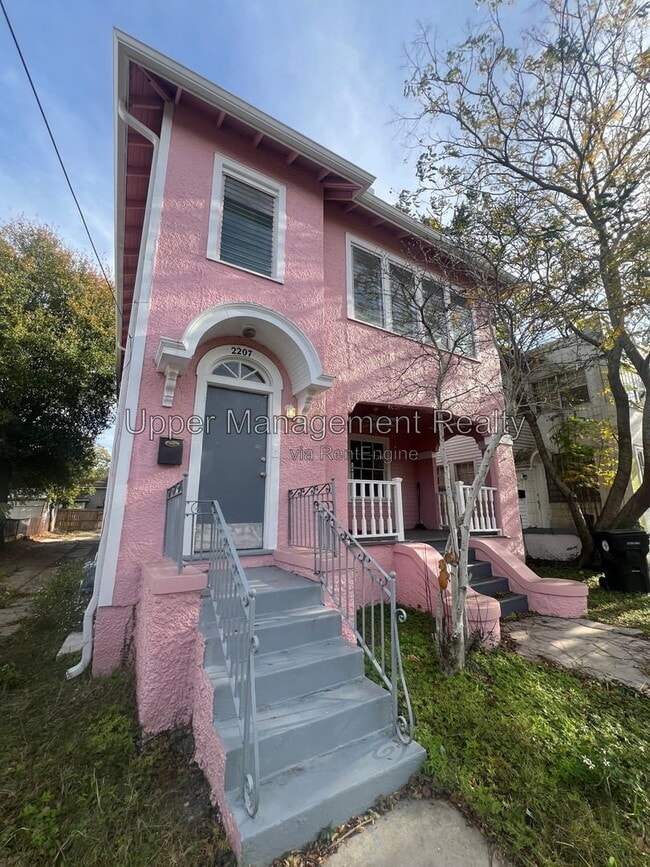 Building Photo - 2207 Broadway St Unit 2207