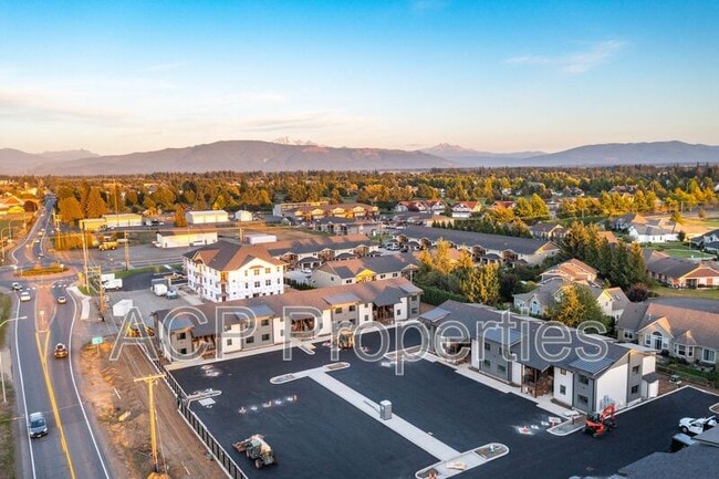 Photo - 667 E Badger Rd