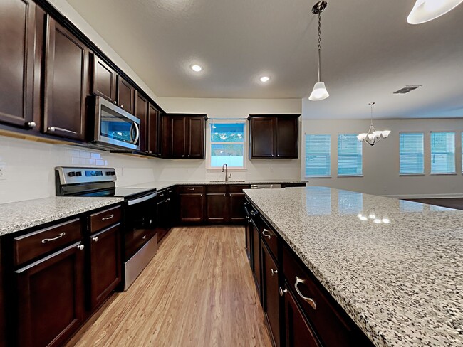 Photo - 1312 Mount Logan Dr