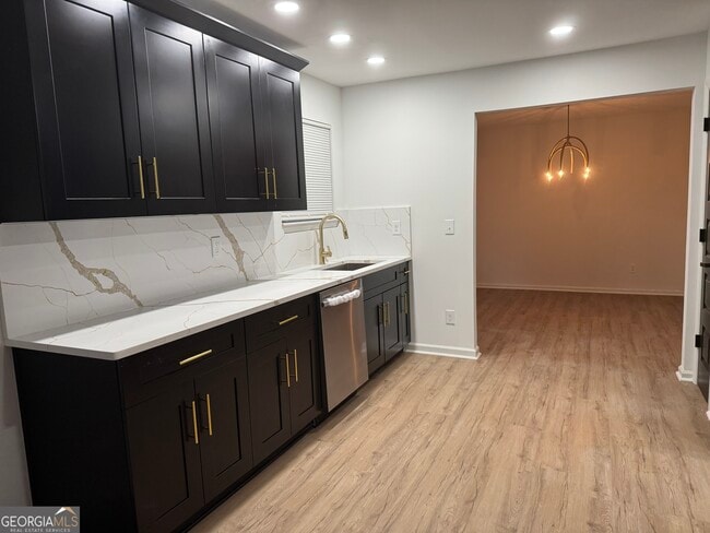 Photo - 5317 Medena Way