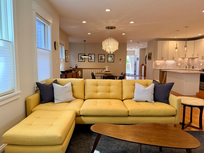 Photo - 13 Cottage Ave Unidad 1