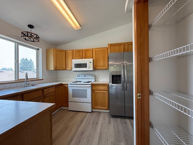 Photo - 7915 E Woodland Park Dr