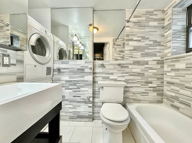 Photo - 225 Mott St Unit 3D