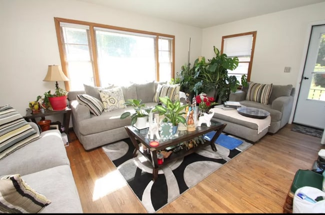 Photo - 2223-2223 7th Ave Unit #1