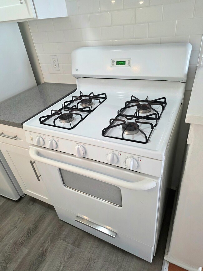 1909 Beachwood Dr Unit 17