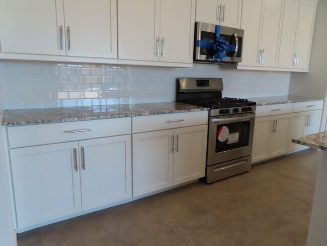 Photo - Beautiful 4 Bedroom 3 Bath Home in Mystic