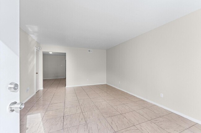 Photo - 12208 Ormandy St