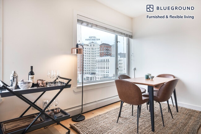 Photo - 899 Pine St Unit FL13-ID85