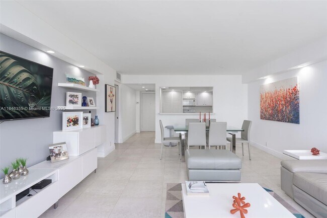 Photo - 1901 Brickell Ave Unit B1611
