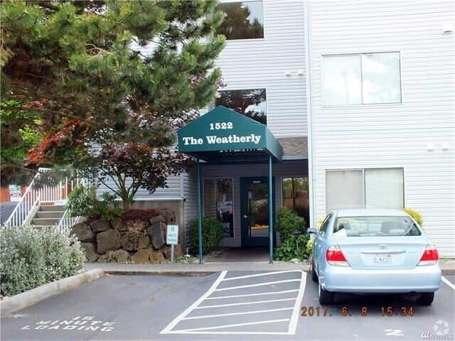 Building Photo - Beautiful 2 Bed 2 Bath Condo at The Weathe... Unit 101