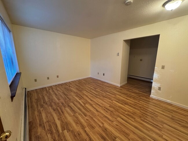 Photo - 2104 Roosevelt Dr Unit 7