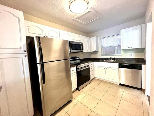 Photo - 120 Sparrow Dr Unit 302