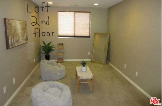 Photo - 9644 Pine Orchard St