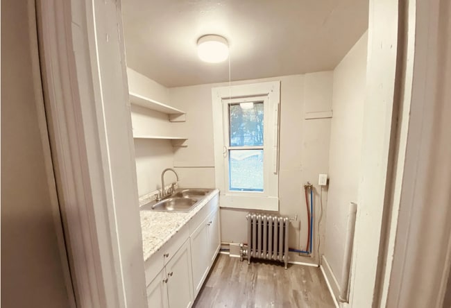 Photo - 916 S 9th Ave