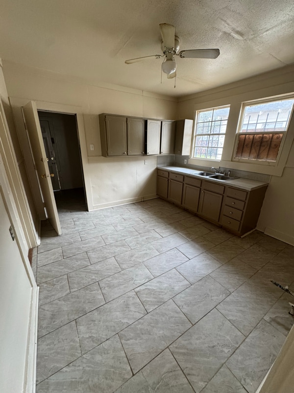 Photo - 536 N 24th St