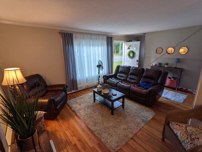 Photo - 73 Emerald Rd Unit 73 Emerald