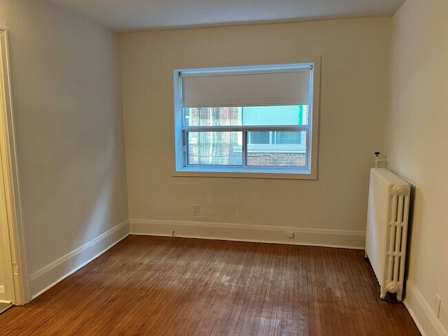 Photo - 26 Balmoral Ave Unit 207