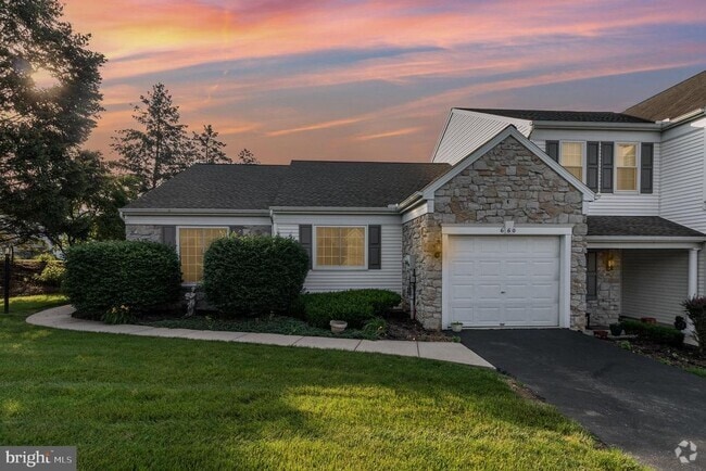 Building Photo - 660 Springhouse Ln