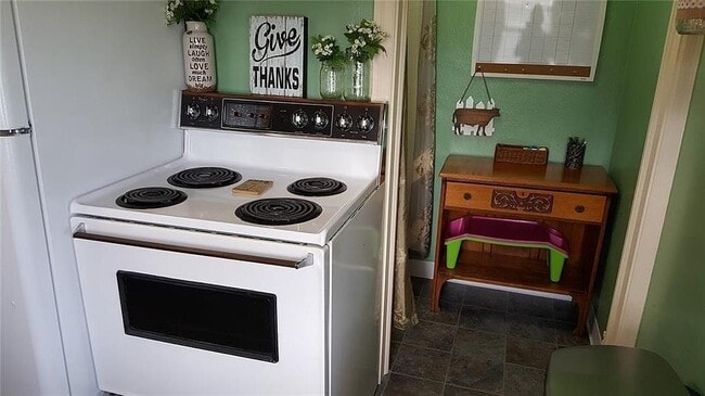 Photo - 521 Lonsvale Dr