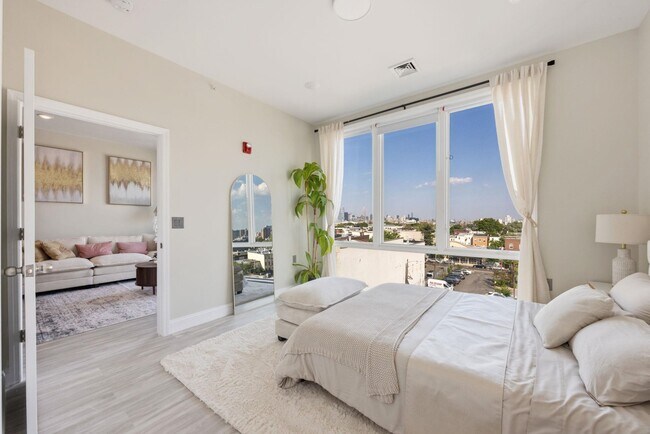 Photo - 10 Lincoln St Unit 3B