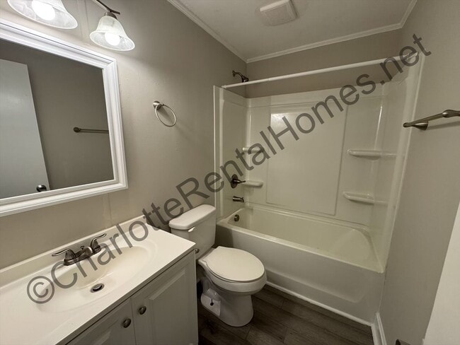 Photo - Nice updated brick ranch home