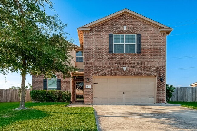 346 Apache Field Ln