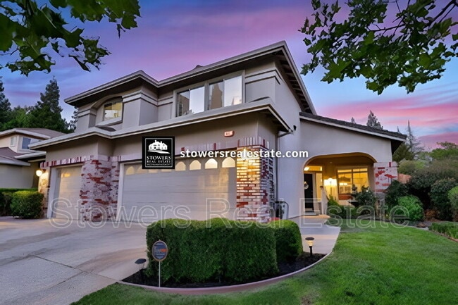 Photo - 441 Coventry Pl