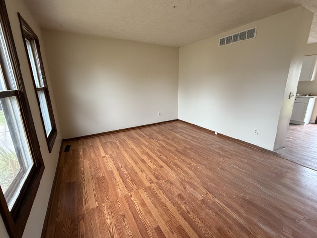 Photo - 5814 Laporte Dr