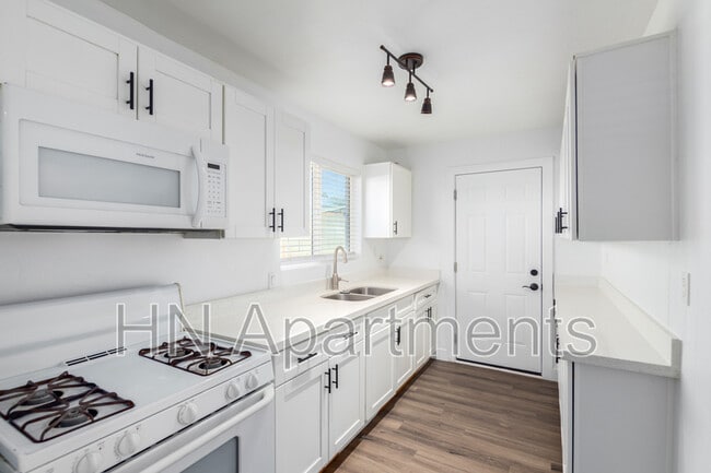 Photo - 4129 N 33rd Dr House
