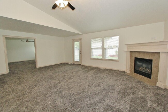 Photo - Spacious Craftsman Style Home