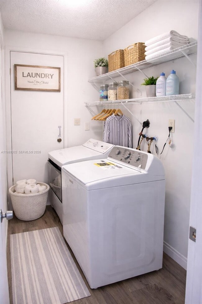 Photo - 441 NW 98th Ct