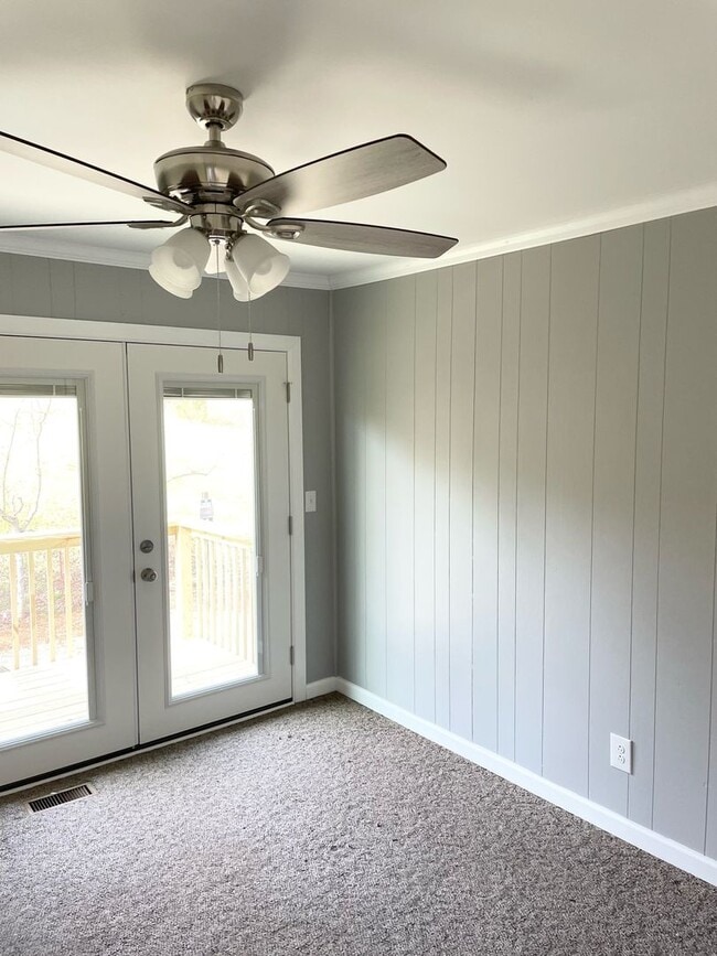Photo - 2 Bdrm /1.5 Bath Townhome Church Hill, TN