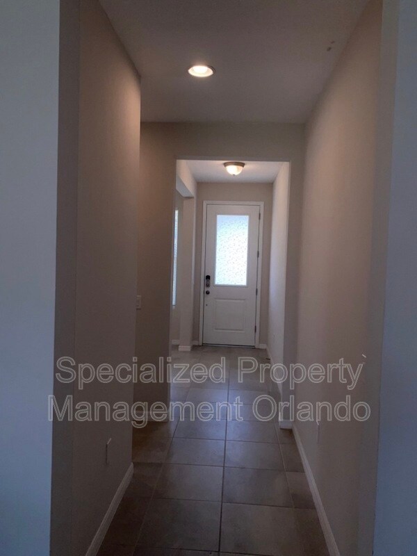 Photo - 1709 Felicity Ln