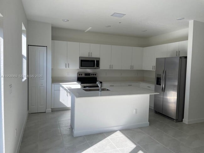 Photo - 212 SW 159th Ter