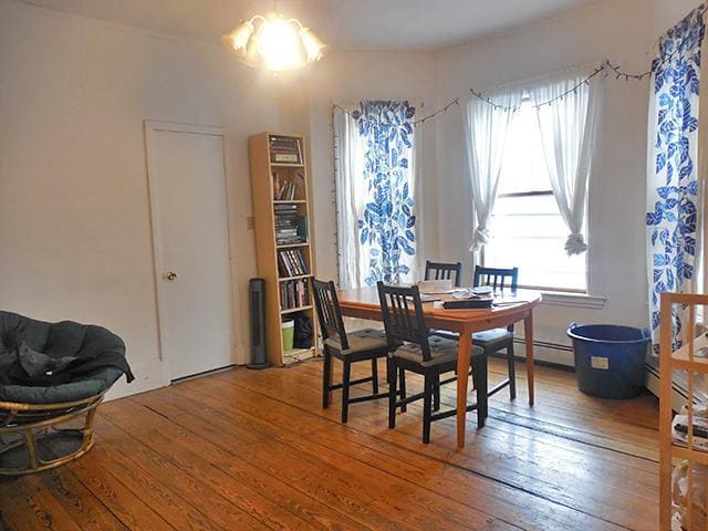 Photo - 335 Beacon St