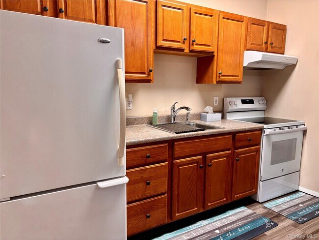 Photo - 62 Tonopan St