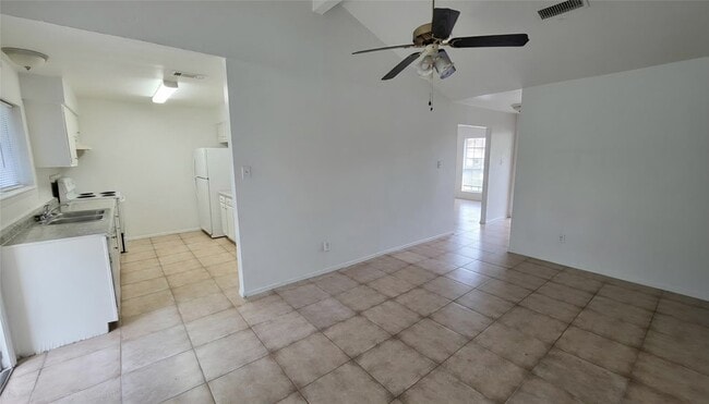 Photo - 5150 Prairie Ridge Rd