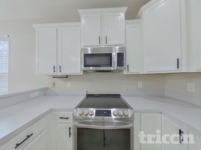 Photo - 212 Cochin Trce