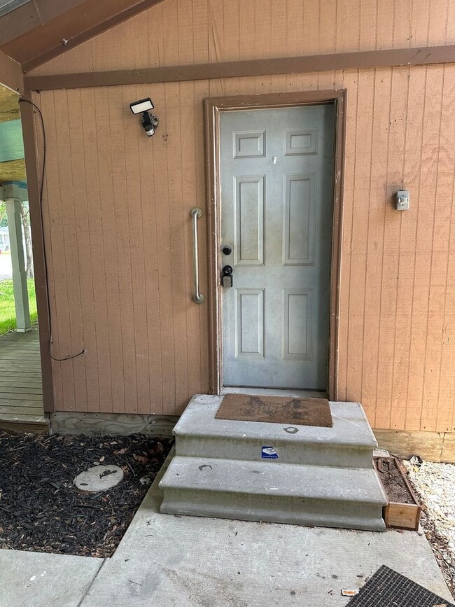 Photo - 44210 S Range Rd Apartment Unit #B