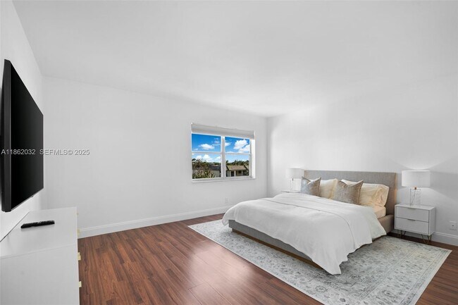 Photo - 401 Golden Isles Dr Unit 406